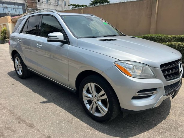 ultra-clean-2013-mercedes-benz-ml-350-big-3