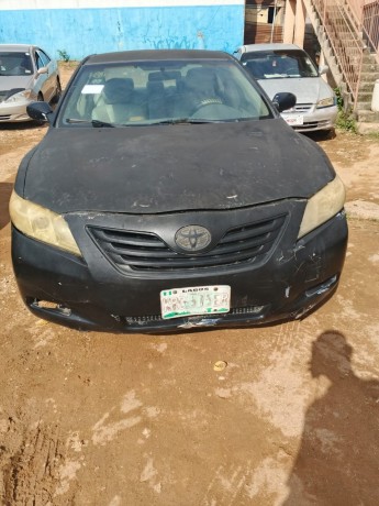 i-dey-wait-for-dealer-big-0