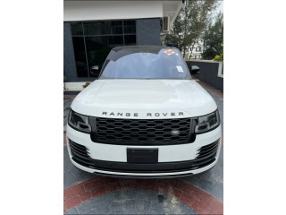 For Sale: 2019 Range Rover Vogue – Luxury Meets Performance!