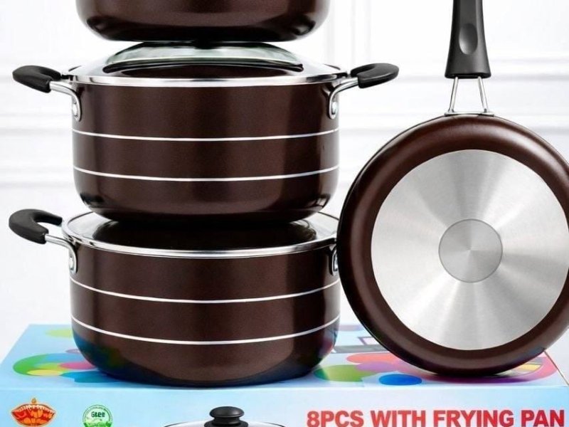 non-stick-cookware-8050